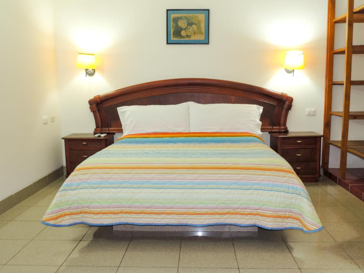 Hotel Club Del Sol Atacames Buitenkant foto