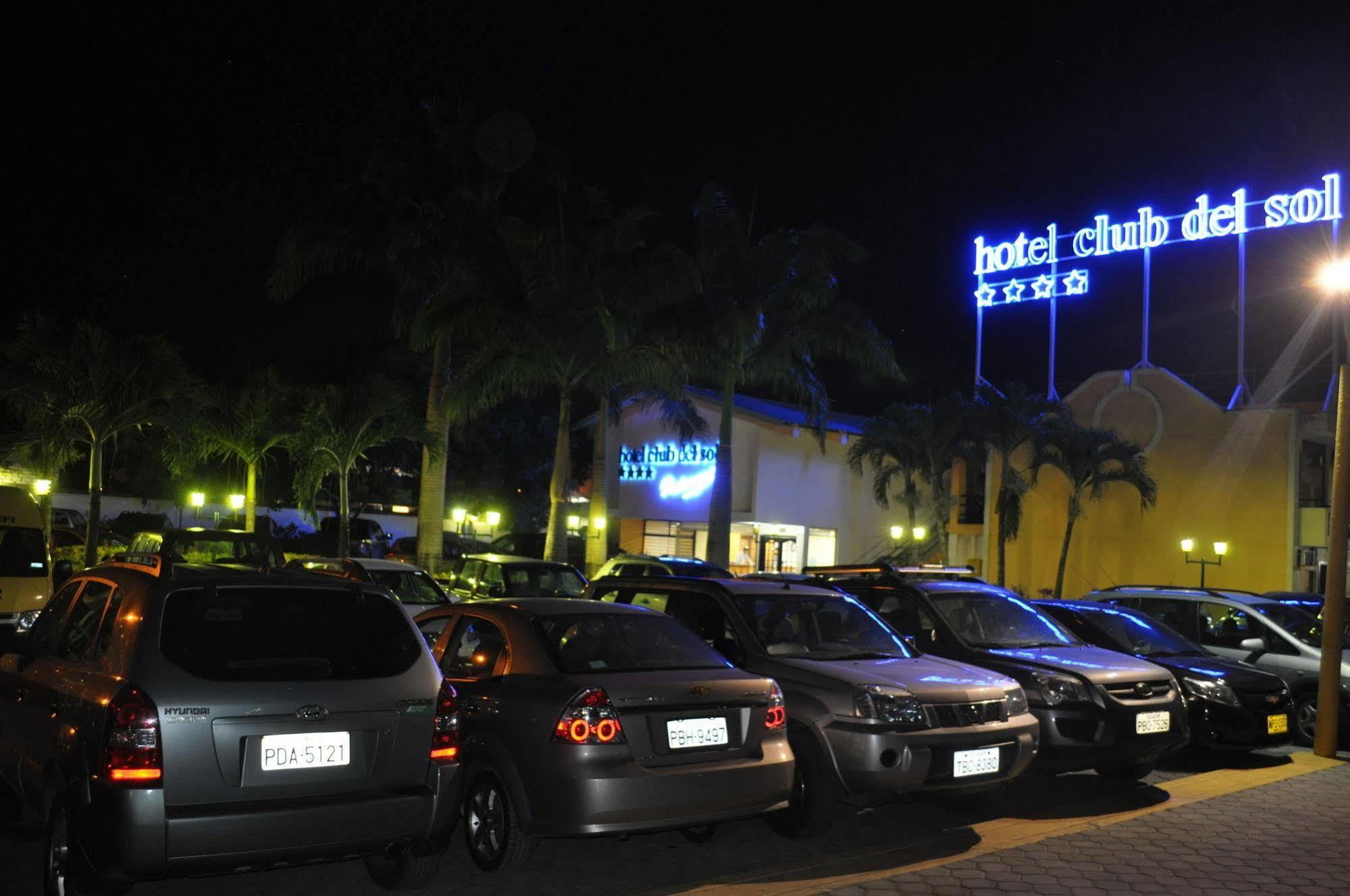 Hotel Club Del Sol Atacames Buitenkant foto